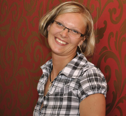 Magda Polish anal slut spreading