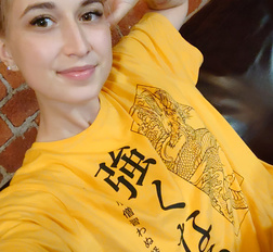 Petite teen cutie loves to get naked and dirty