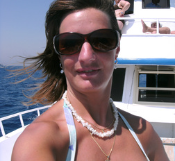 eX GIRLFRIEND aRIANE