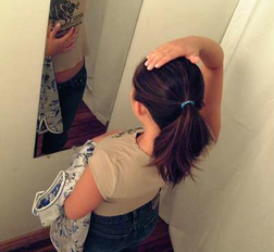 Sexy asian babe catch with a hidden cam in a changing room