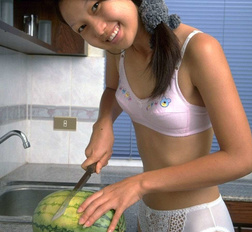 Lovely chinese amateur shows her tight pussy for first time
