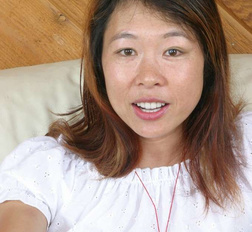 MILF japanese babe toying her wet pussy and her tight asshole