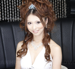 Saki Kozakura, Yuki Mizuho, Shiho Kanou, Karin Asamiya in dresses.