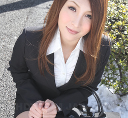 Sweet office lady in a sexy suit Rara Mizuki posing outdoors with joy