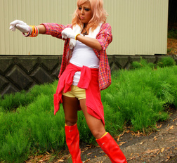 Farmer slut Raina Ogami sucks a dick in a truck and swallows sperm.