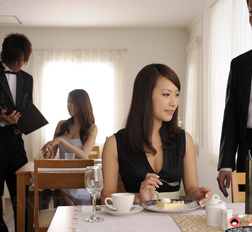 Hotties Kai Miharu and Yanagida Yayoi want two big peckers right now